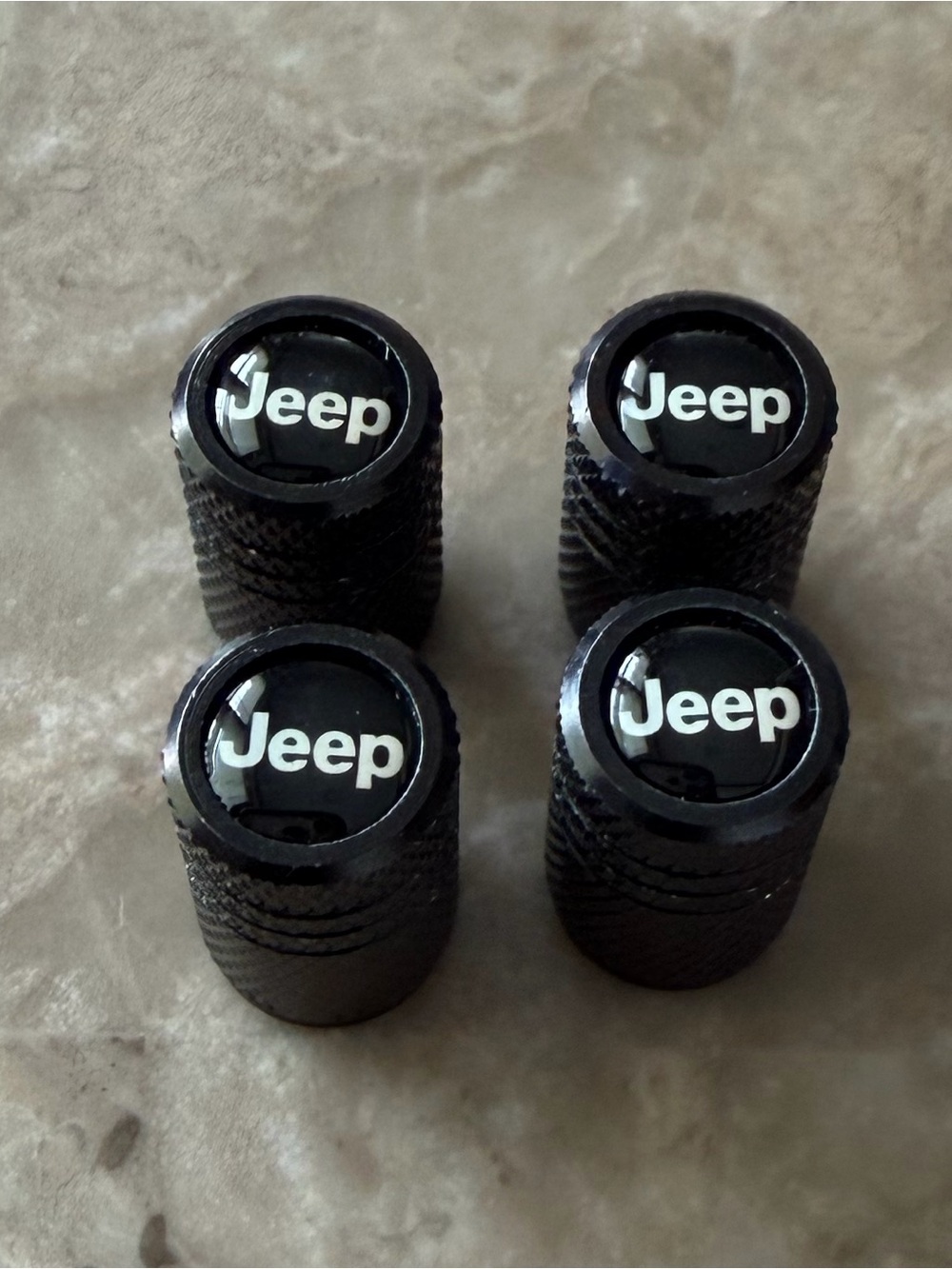 4PCS For Jeep valve Stem caps in Black NWT